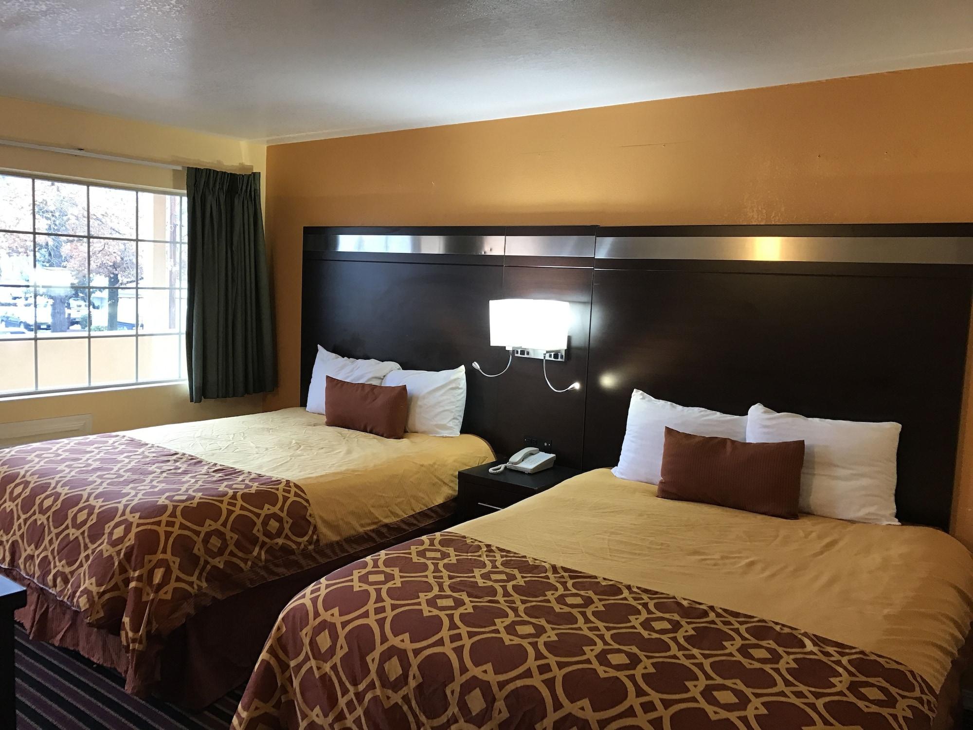 Budget Inn Of America Medford Exterior photo